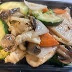 Best 蘑菇鸡片 Mushroom Chicken in Portland, OR